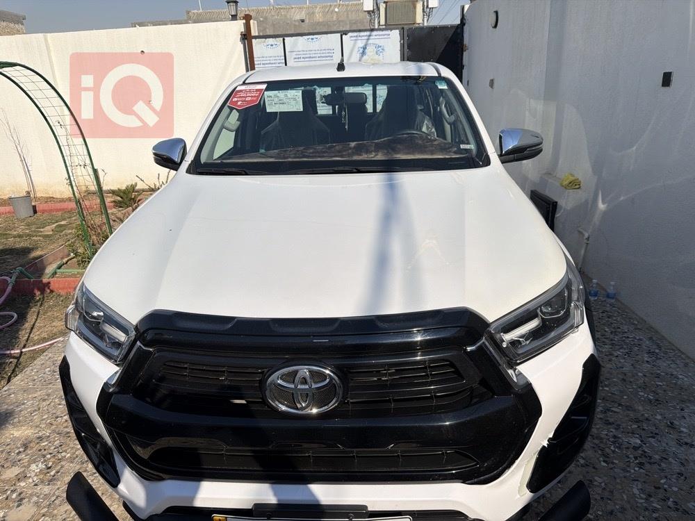 تويوتا هايلوكس